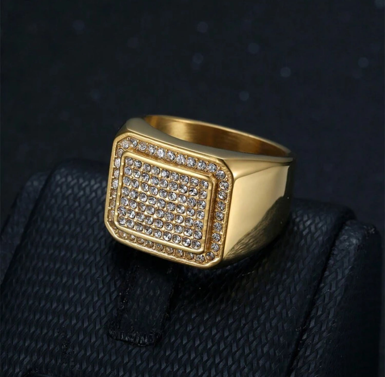 “Unicio” Stainless Steel Men Ring