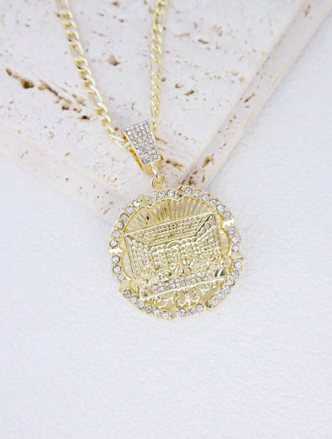 “Qaun” Men 14k Gold Plated Necklace