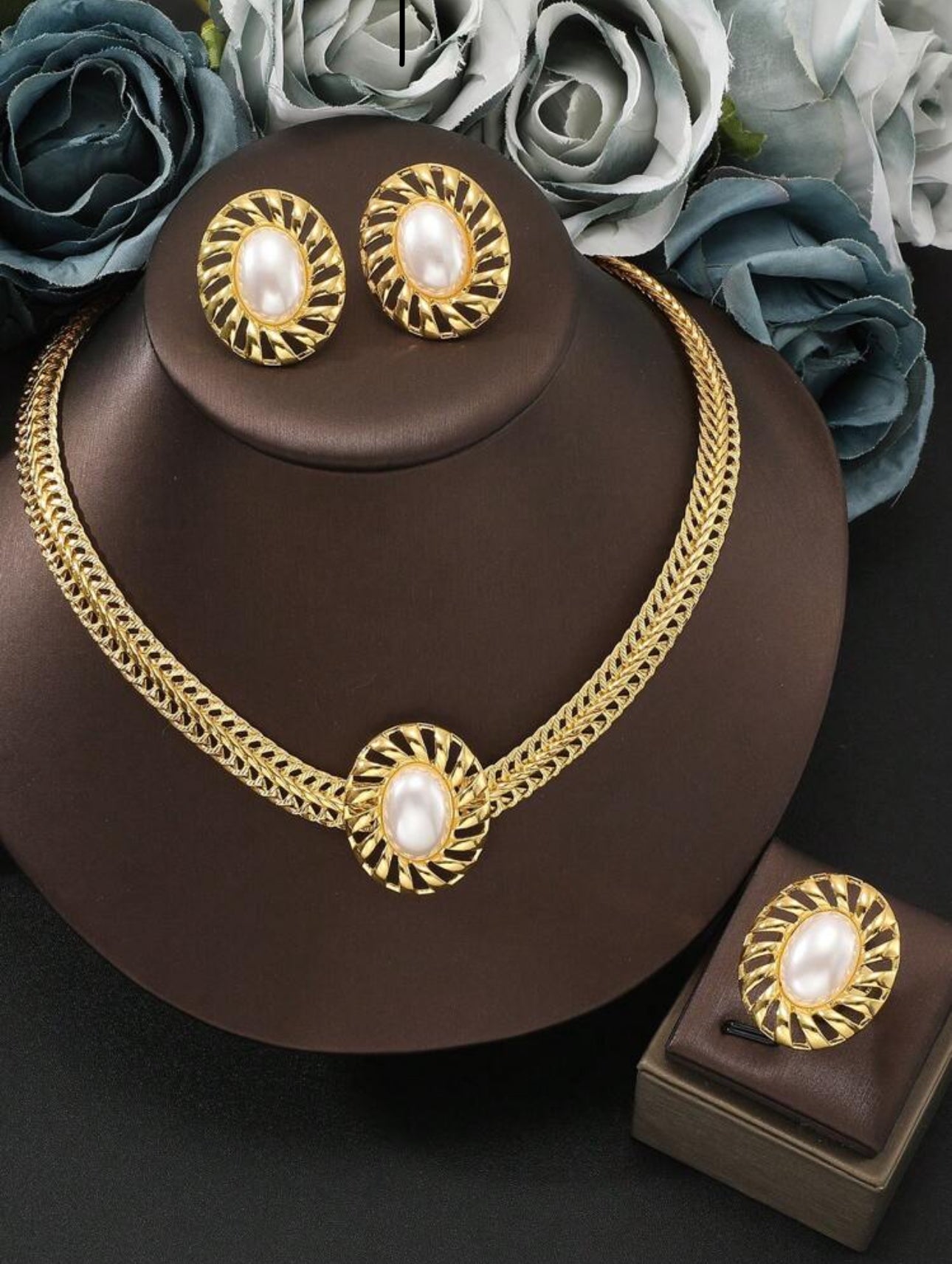 "Ranad" Necklace Set