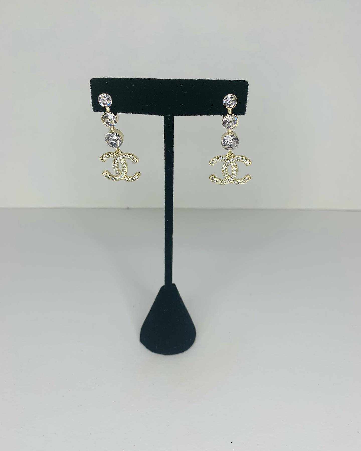 "Leila" CC Drop Earring
