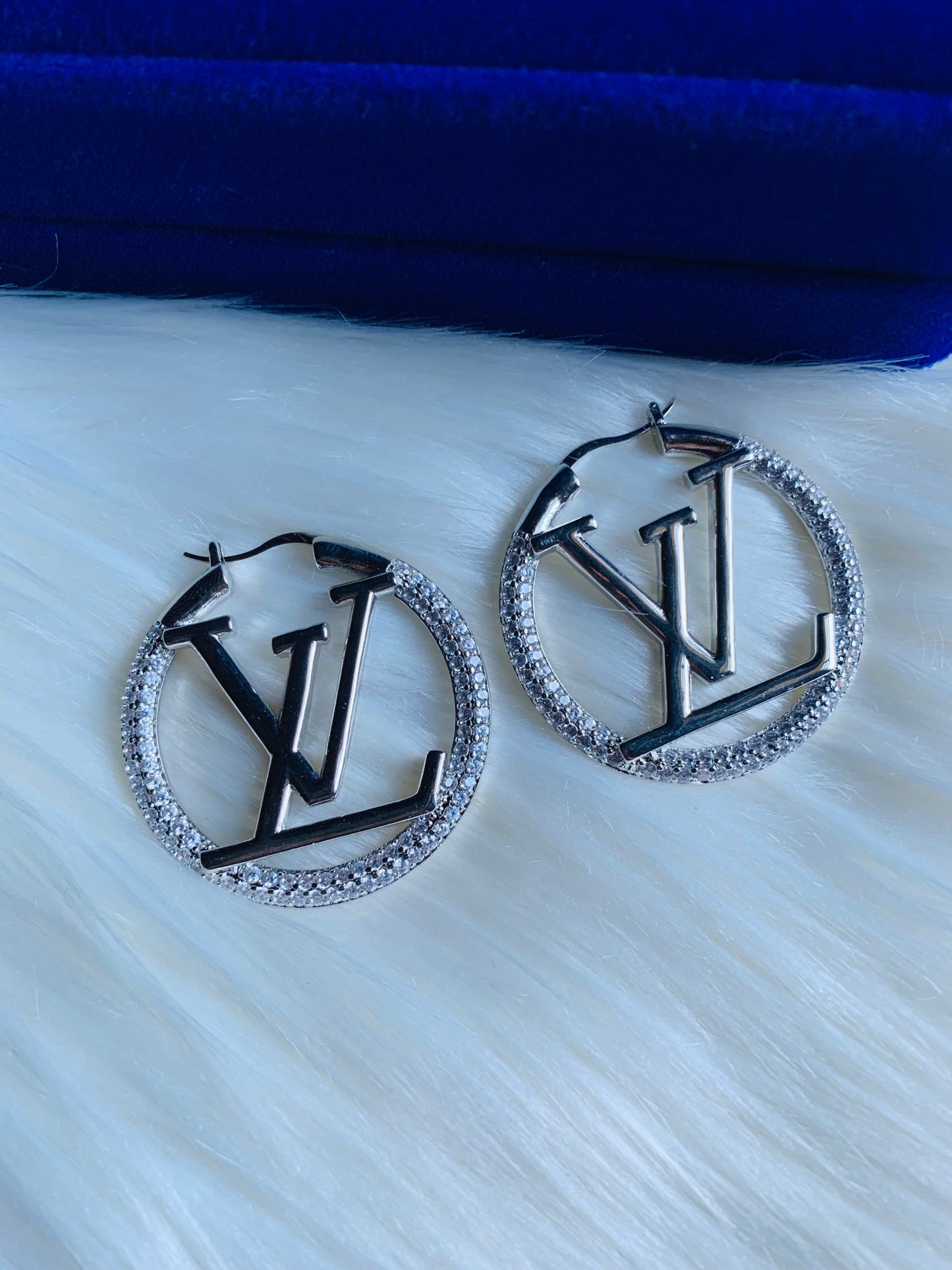 "Chaya" LV Hoops
