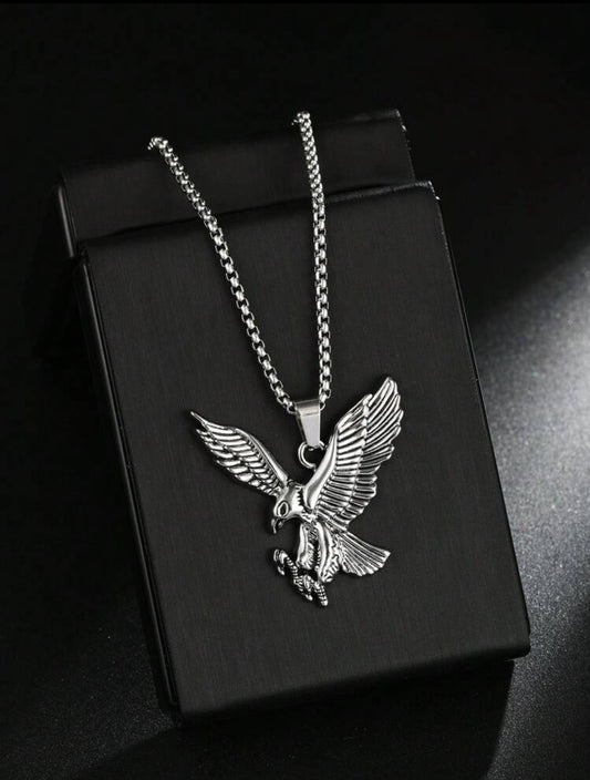 “Nakatic” Men Stainless Steel Necklace