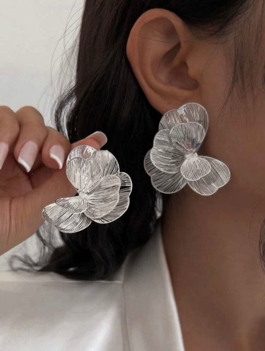 “Hilia” Earrings