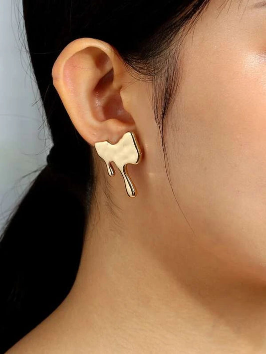 "Kaithlyn" Studs Earrings