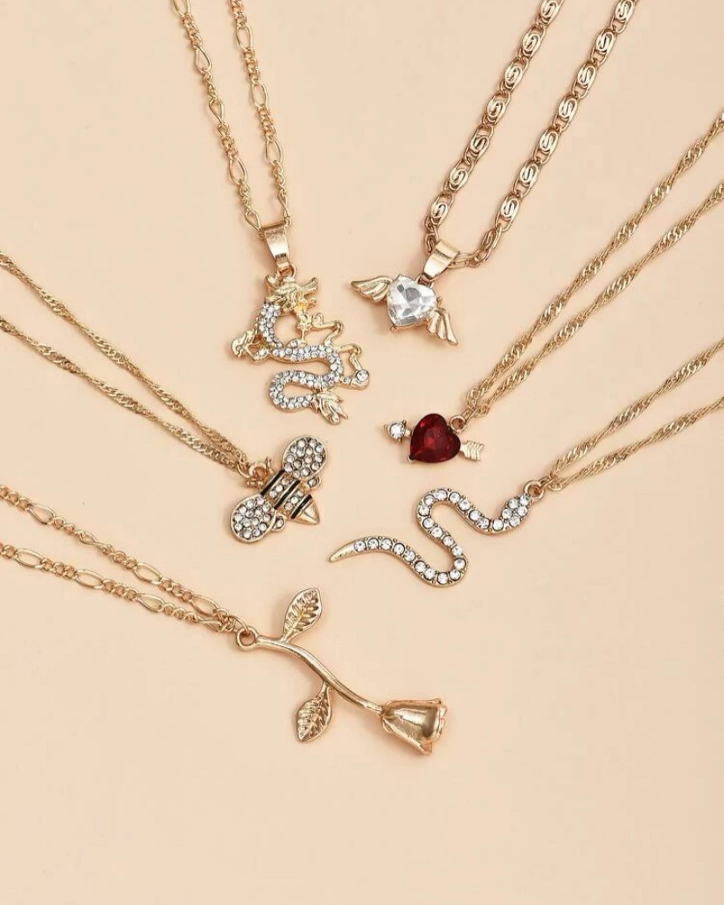 "Amora" 6pcs Layered Necklace